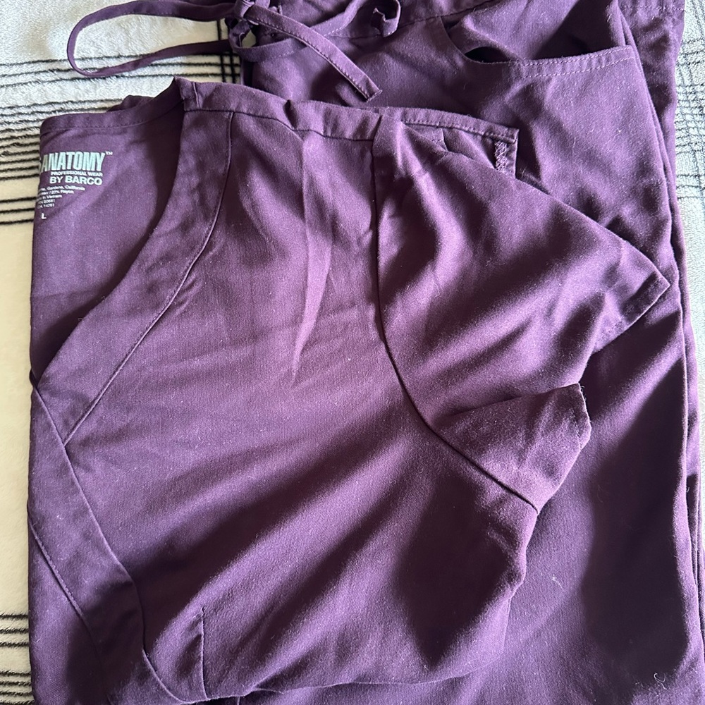 Grey’s Anatomy scrub bundle: large top medium bottoms